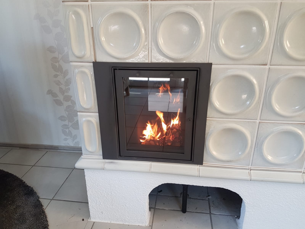 kaminkassette,heizkassette,kamineinsatz,austausch,kachelofeneinsatz,inzethaard,inbouwhaard,kaminofen,cheminee einsatz,kamin,ofen