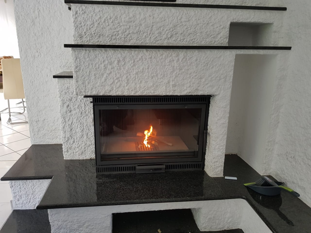 kaminkassette,heizkassette,kamineinsatz,austausch,kachelofeneinsatz,inzethaard,inbouwhaard,kaminofen,cheminee einsatz,kamin,ofen